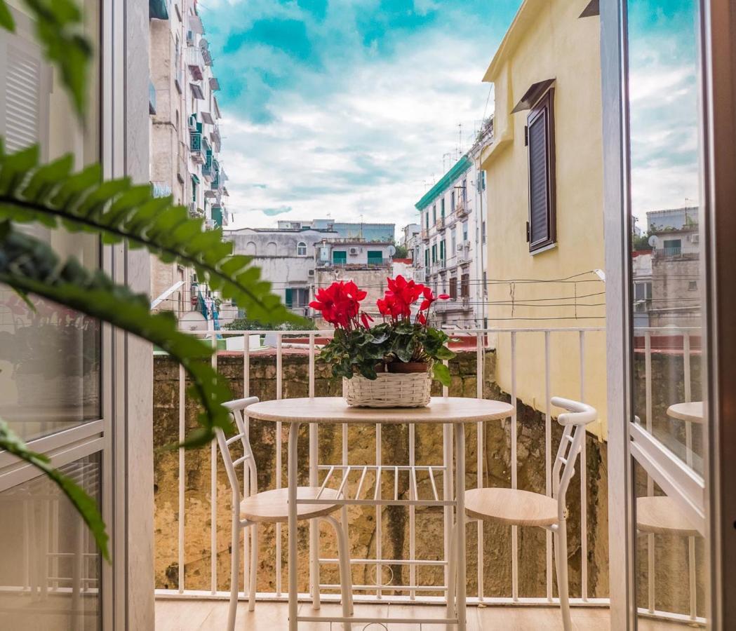 Апартаменти Chiaia Premium Flat, Naples Center, Near Seaside Екстер'єр фото